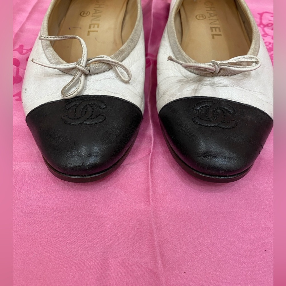 Chanel vintage leather ballerina flats size 37.5 - Picture 8 of 8